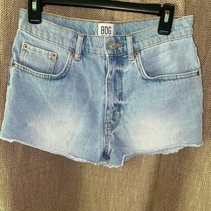 BDG mid-rise short